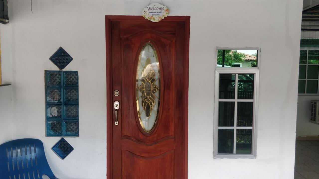 Homestay Budget Lenggong Kampong Ulu Jepai Buitenkant foto